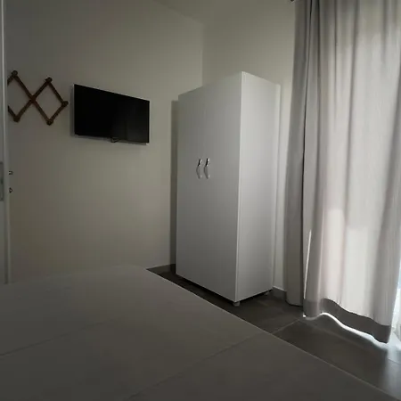 아파트 Casa Helia - Baia Azzurra Levagnole Torre San Limato